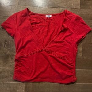 garage plunge red cropped tee